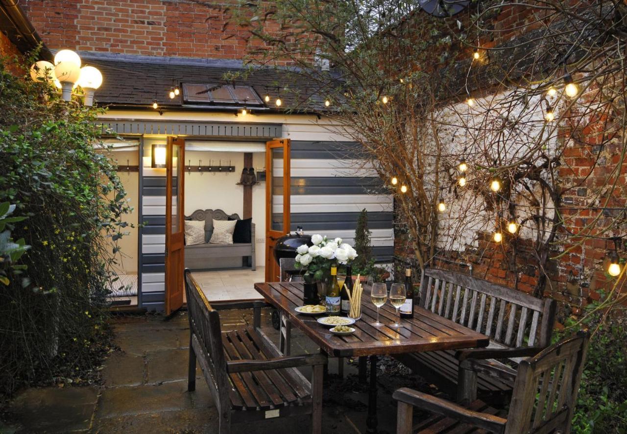 Dolls House - Luxury Townhouse *Sleeps 10* Villa Henley-on-Thames Kültér fotó