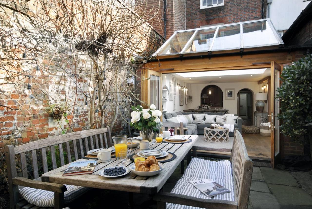 Dolls House - Luxury Townhouse *Sleeps 10* Villa Henley-on-Thames Kültér fotó