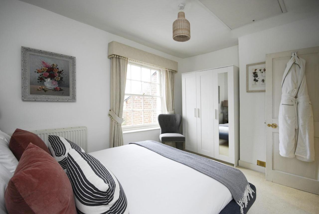 Dolls House - Luxury Townhouse *Sleeps 10* Villa Henley-on-Thames Kültér fotó