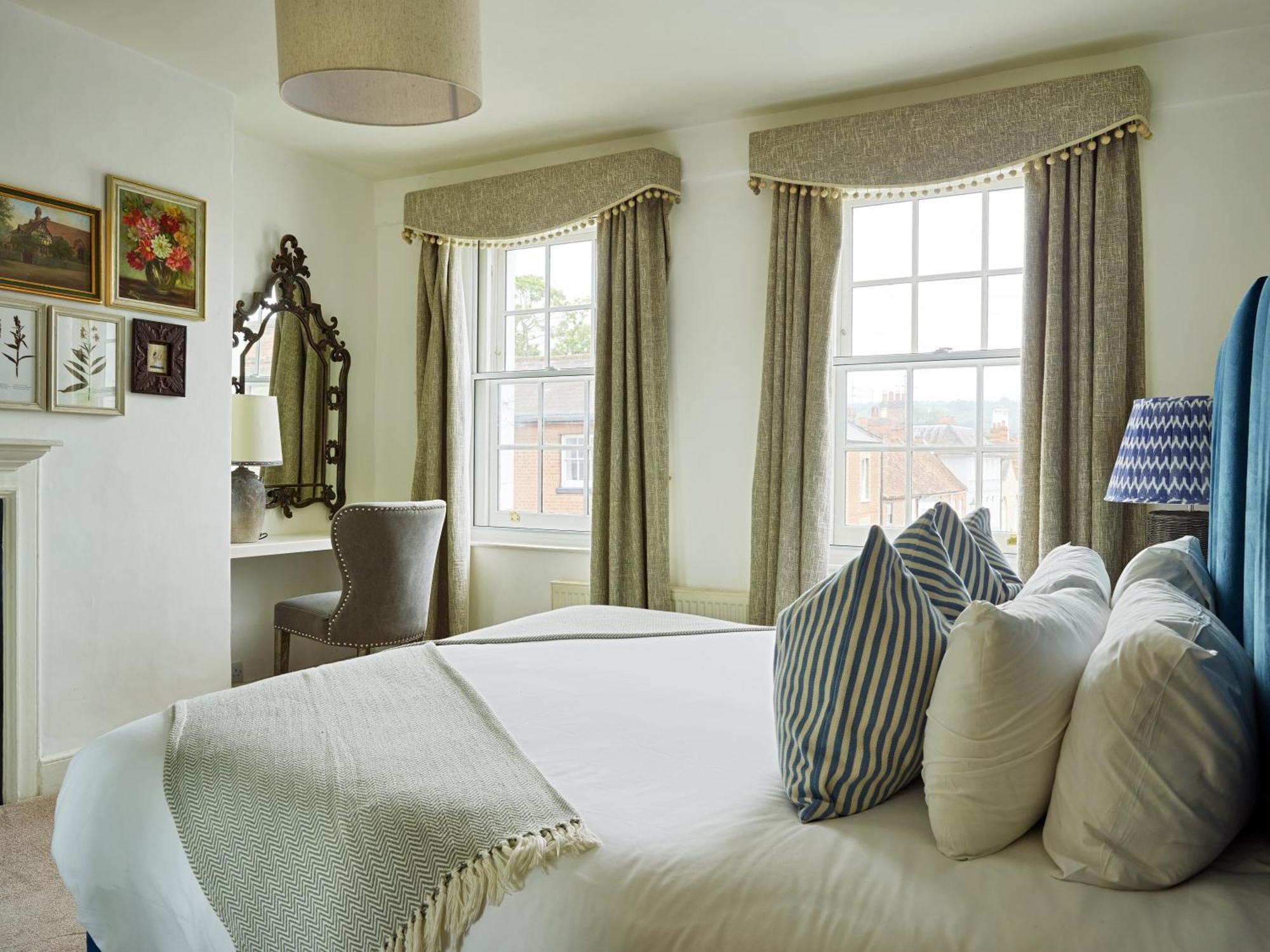 Dolls House - Luxury Townhouse *Sleeps 10* Villa Henley-on-Thames Kültér fotó