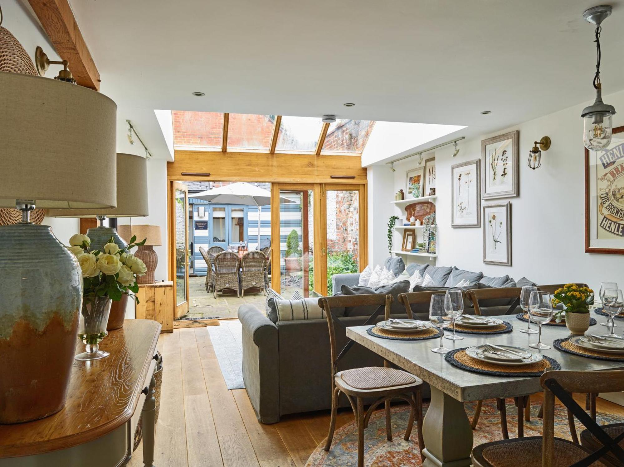 Dolls House - Luxury Townhouse *Sleeps 10* Villa Henley-on-Thames Kültér fotó